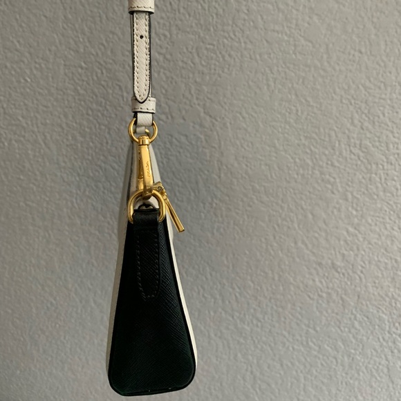 Prada Mini Bag - Picture 4 of 11